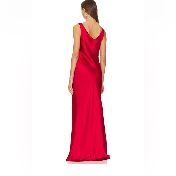 NWT Norma Kamali Deep Drape Neck Gown in Tiger Red - Picture 3 of 14